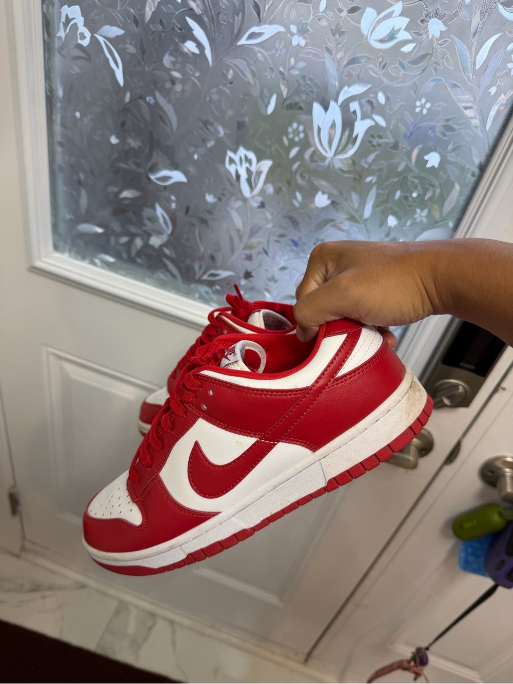 Nike Kids Red and White Low-Top Sneakers